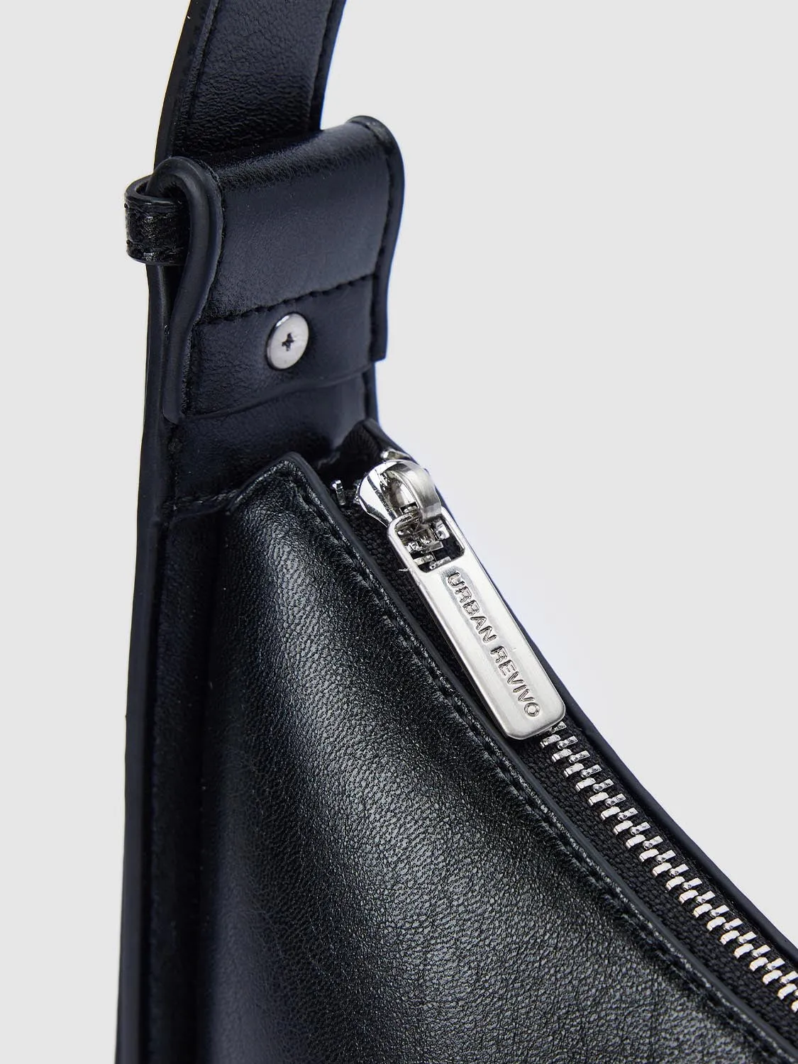 Shoulder Bags sold by Urban Revivo product image thumbnail 5