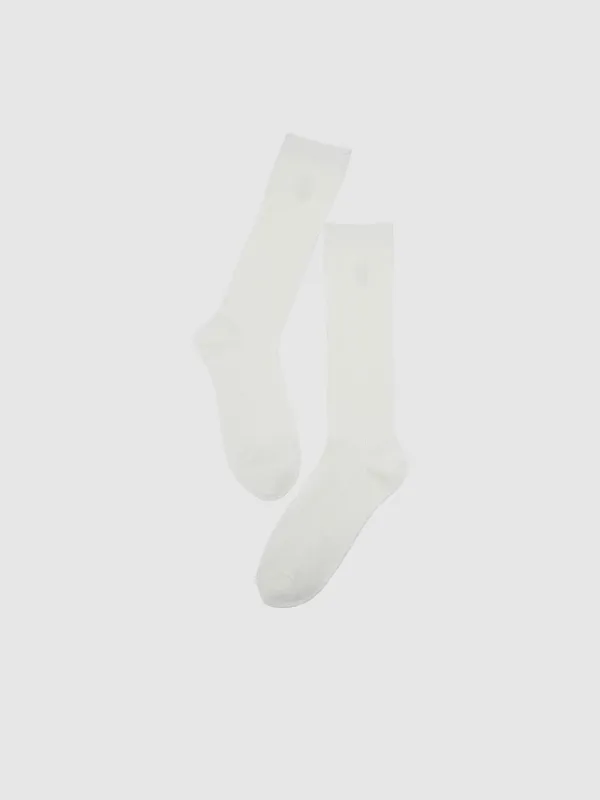 Socks sold by Urban Revivo
