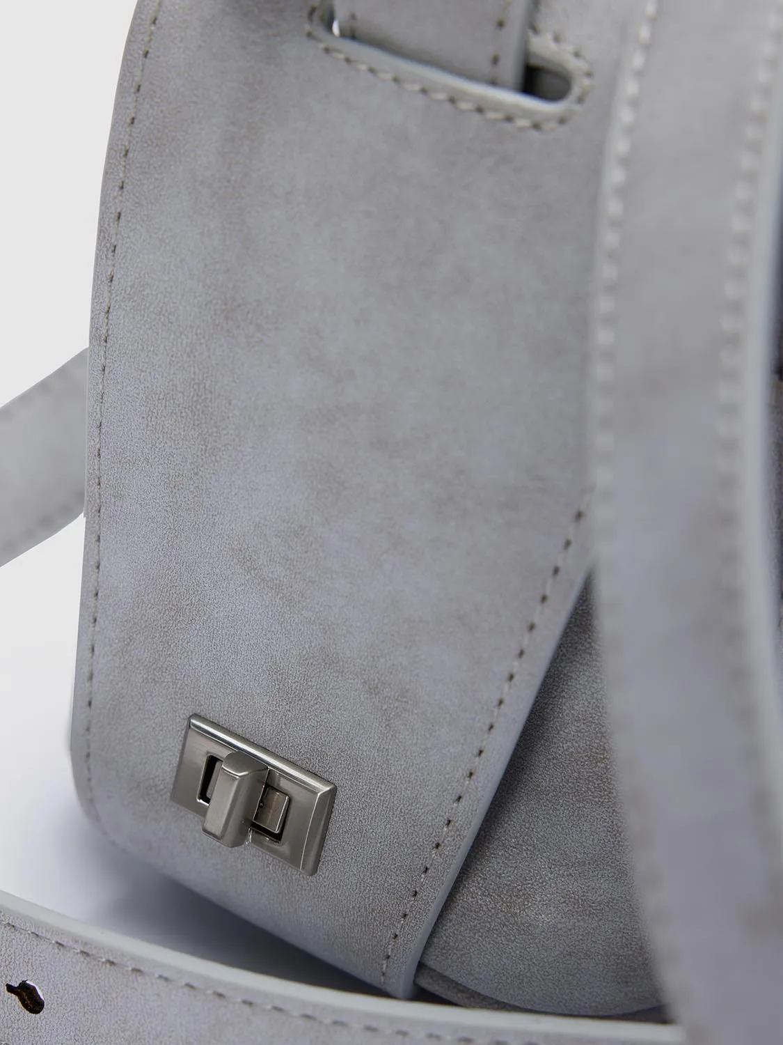 Shoulder Bags sold by Urban Revivo product image thumbnail 5