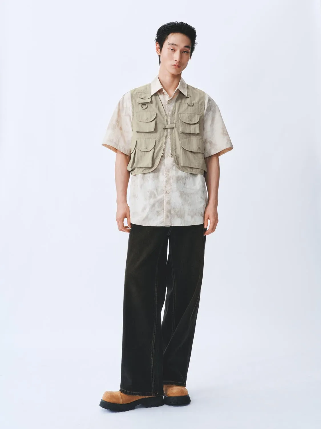 Leisure Vests sold by Urban Revivo product image thumbnail 4