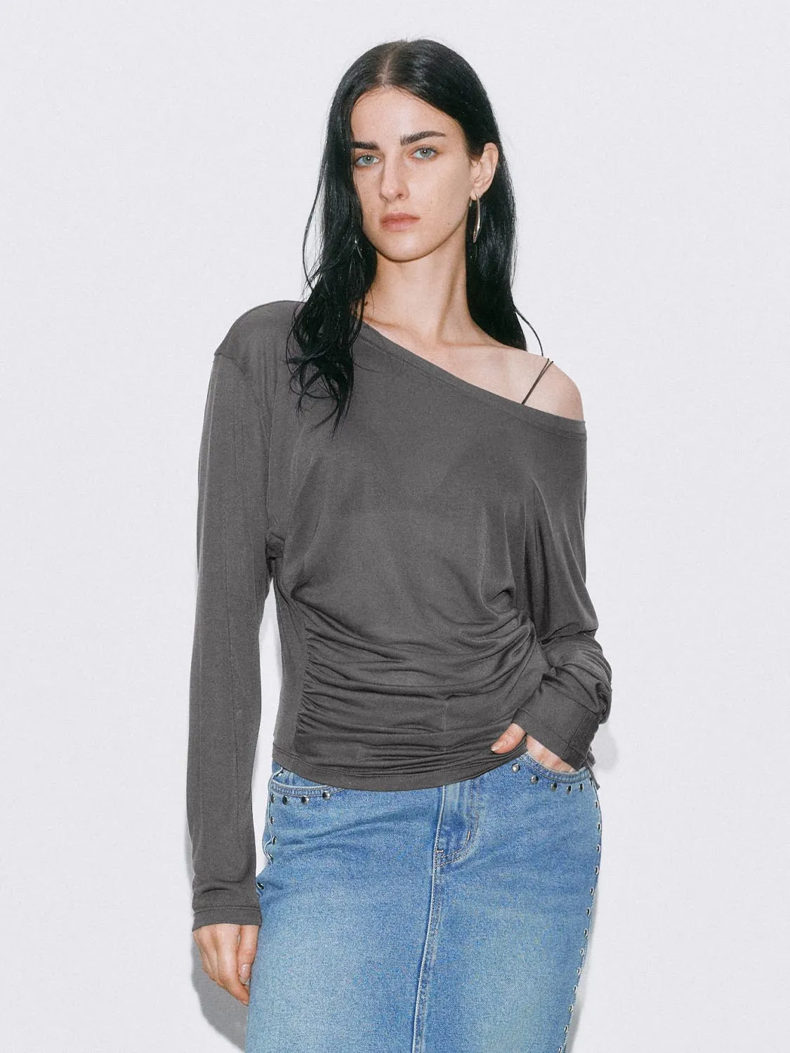 One Shoulder T-Shirts sold by Urban Revivo