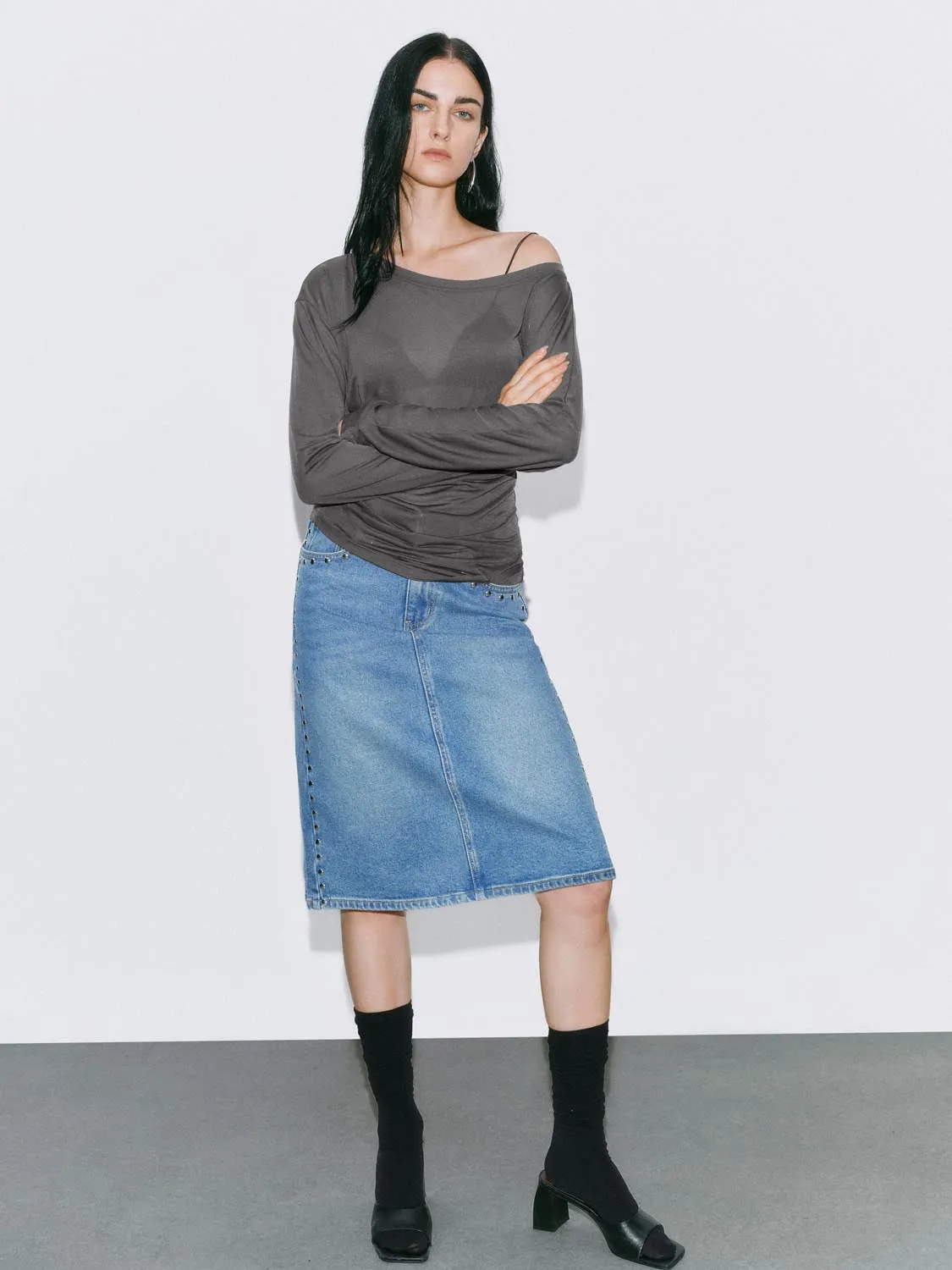 One Shoulder T-Shirts sold by Urban Revivo product image thumbnail 5