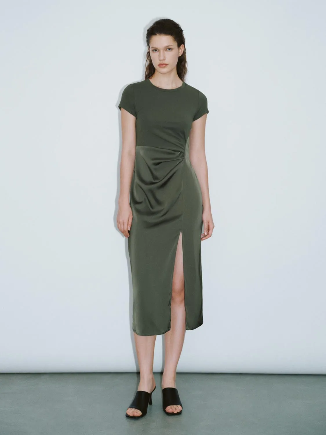 Split Hem Skinny-Fit Maxi Dresses sold by Urban Revivo