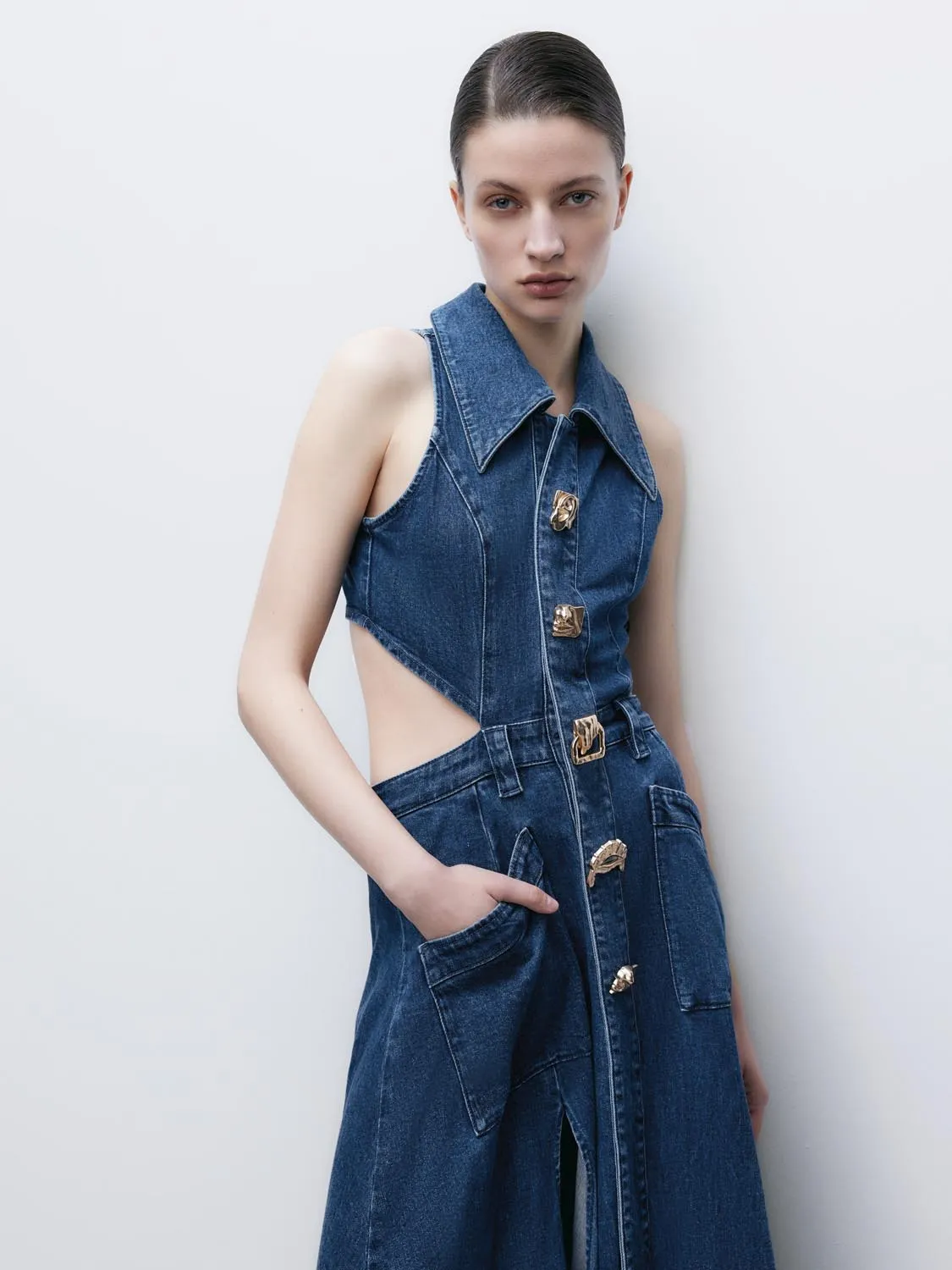 Cut Out Stretchy Sleeveless Maxi Denim Dresses sold by Urban Revivo product image thumbnail 2