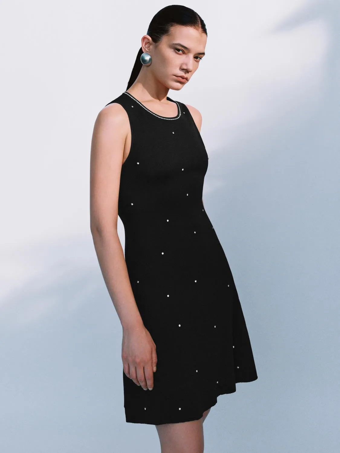 Knitted Sleeveless Mini Dresses sold by Urban Revivo product image thumbnail 2