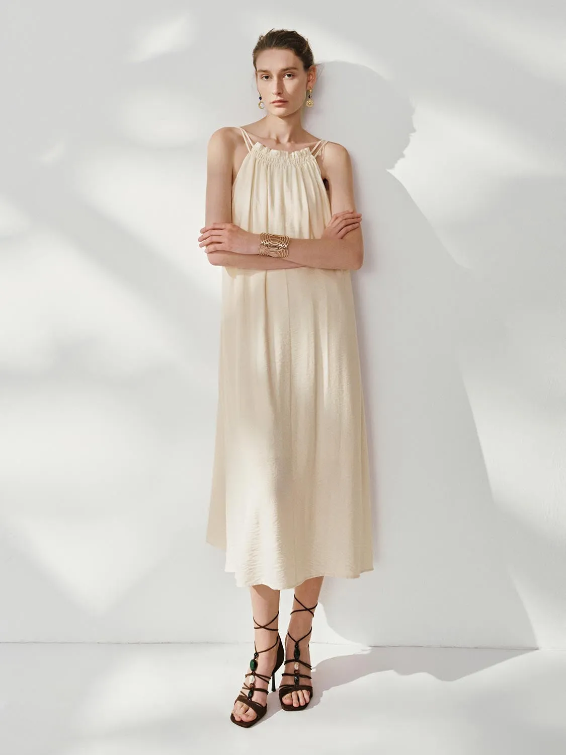 Sleeveless Halter Neck Maxi Dresses sold by Urban Revivo