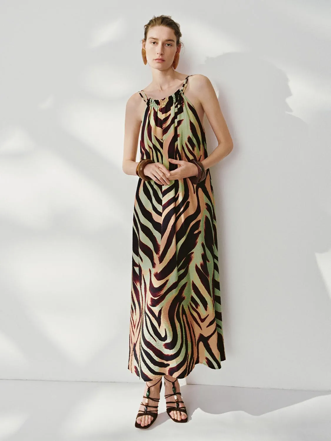 Sleeveless Halter Neck Maxi Dresses sold by Urban Revivo
