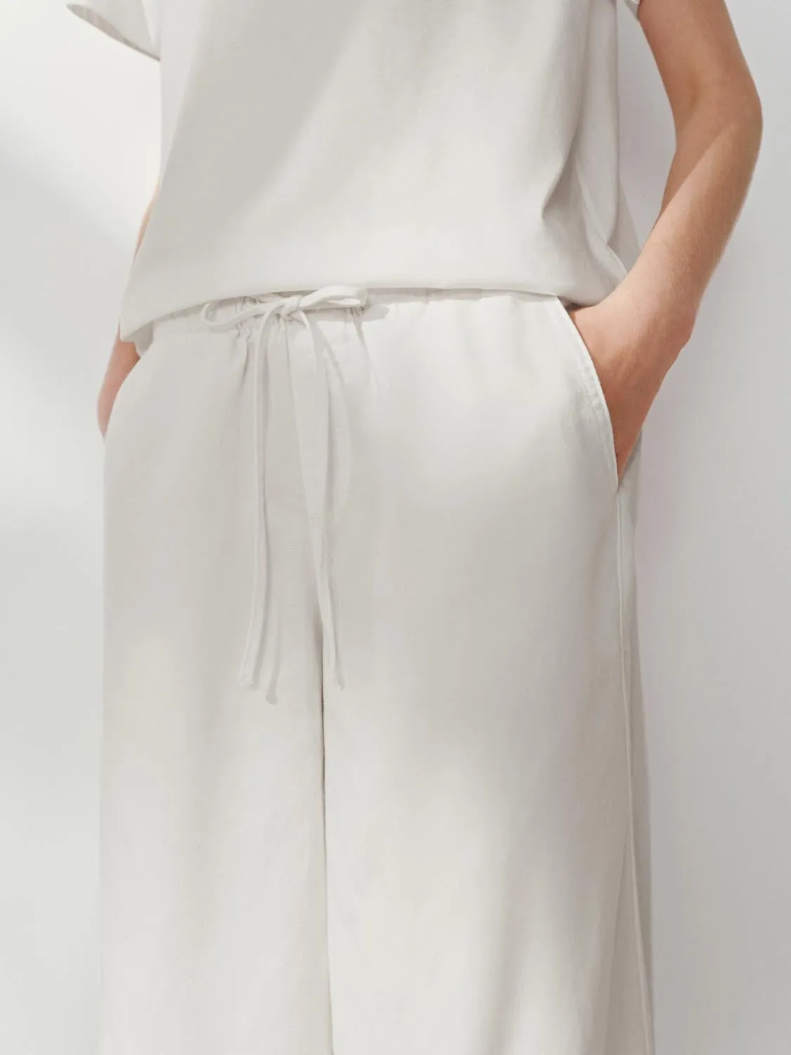 Drawstring Denim Jeans sold by Urban Revivo product image thumbnail 5