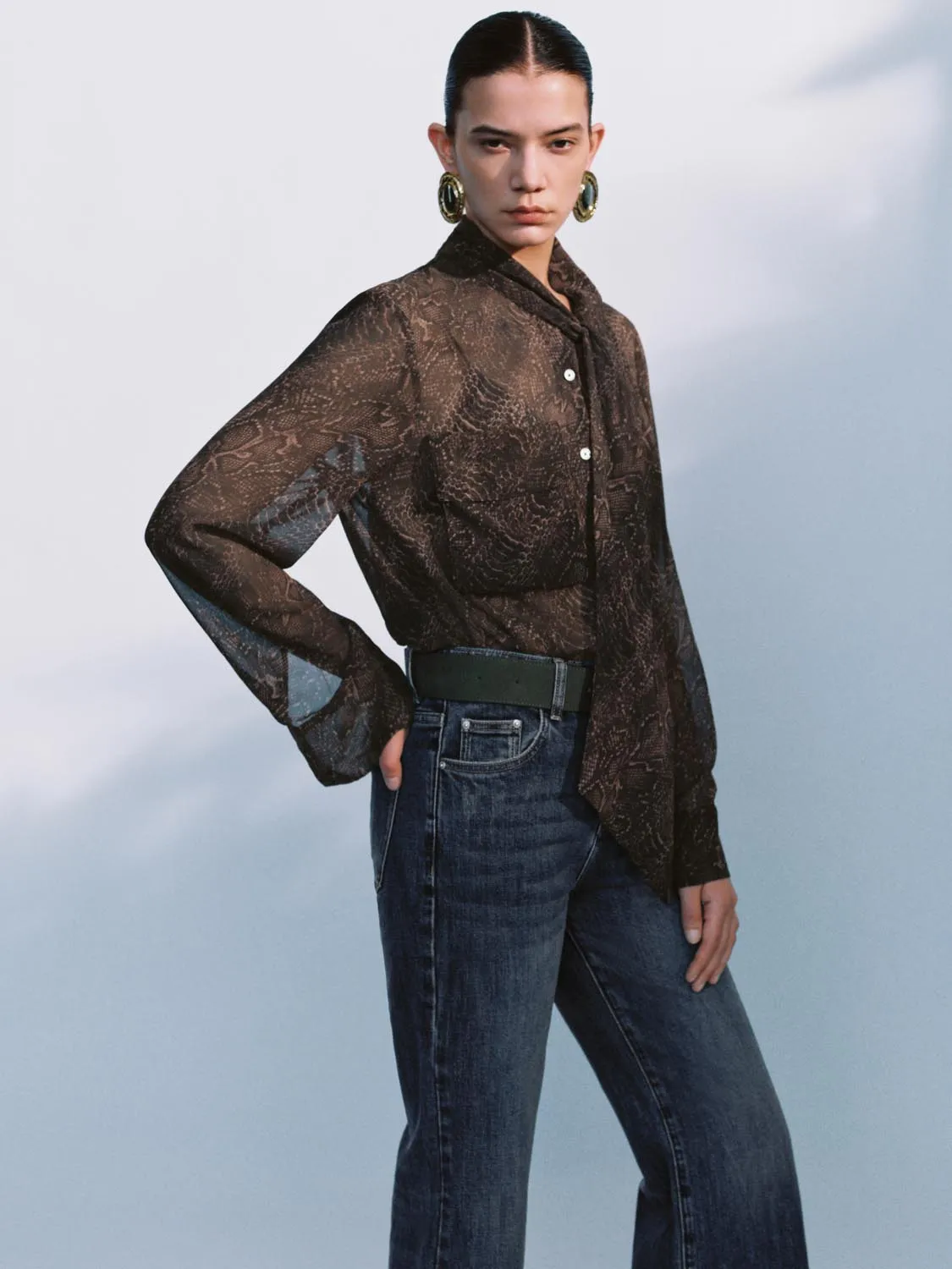 Shirts sold by Urban Revivo product image thumbnail 2