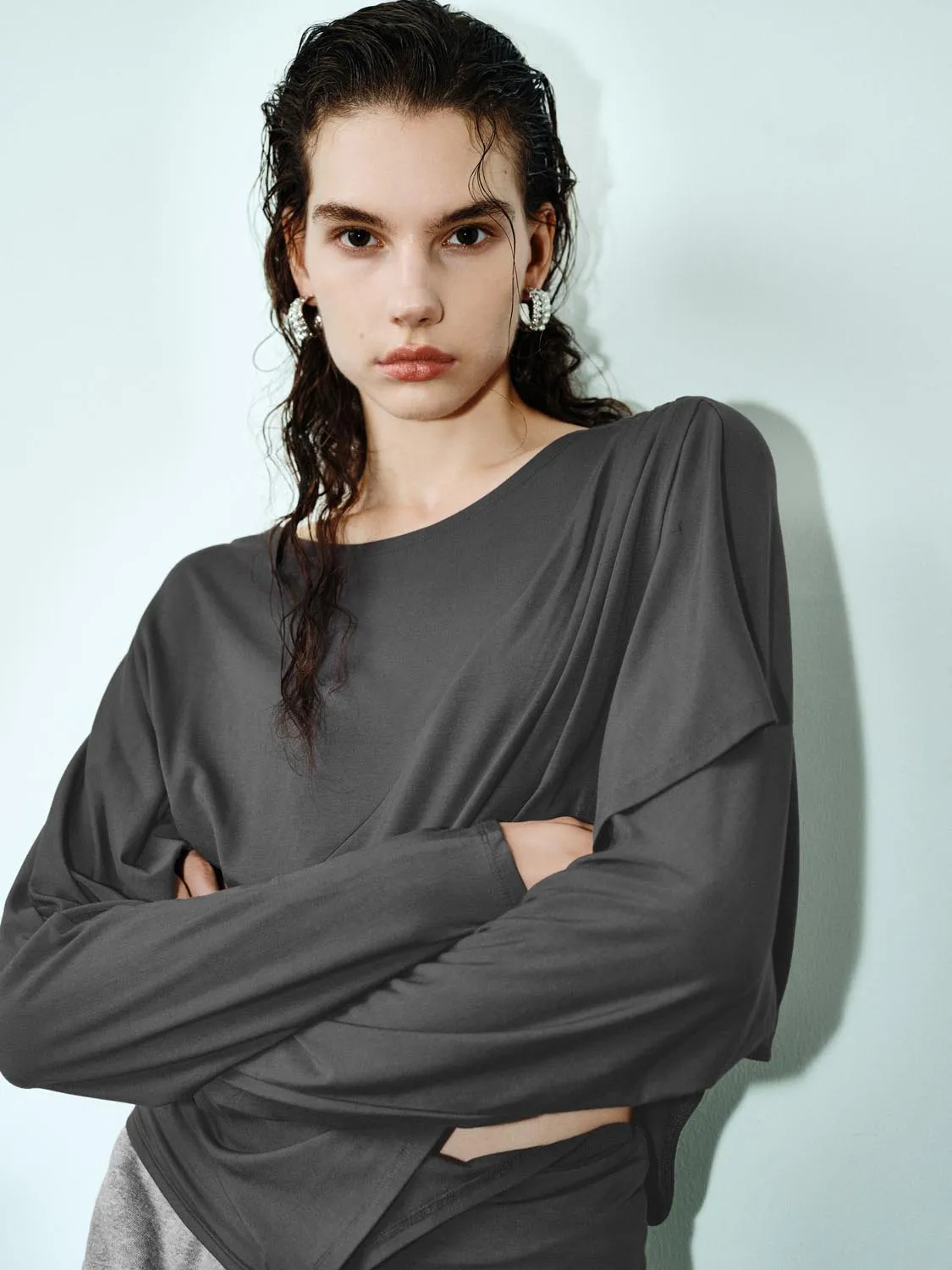 Ruched Long Sleeve T-Shirts sold by Urban Revivo product image thumbnail 3