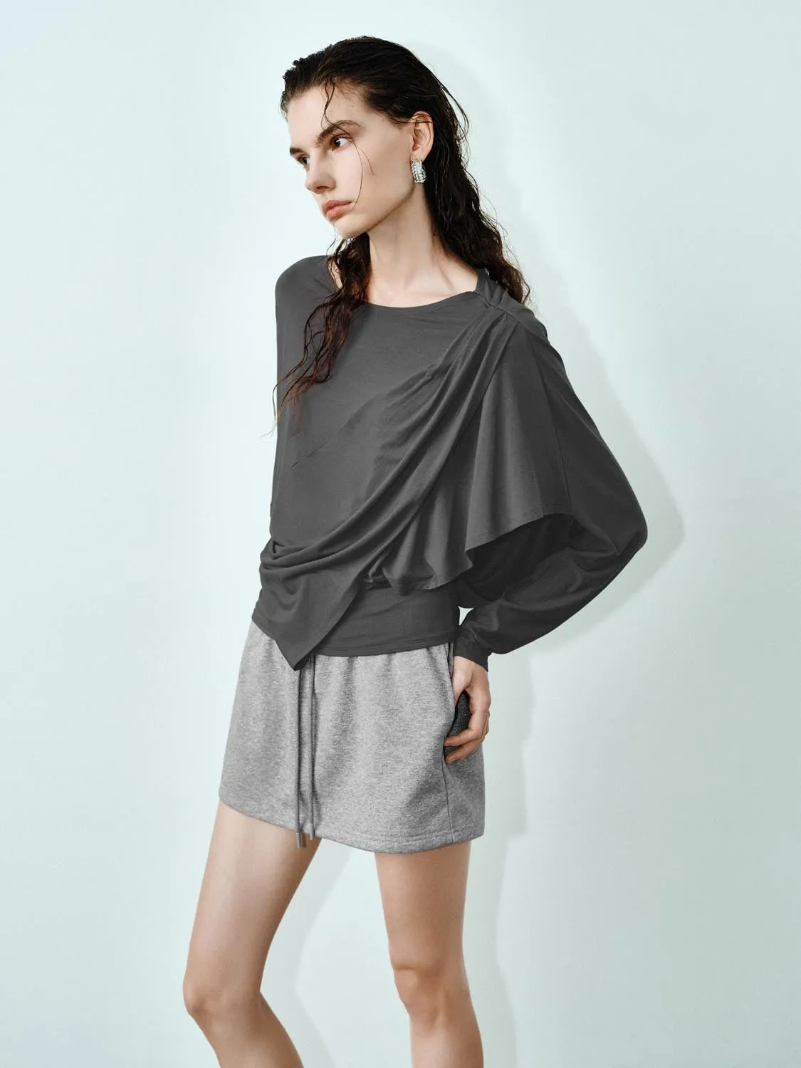 Ruched Long Sleeve T-Shirts sold by Urban Revivo product image thumbnail 2