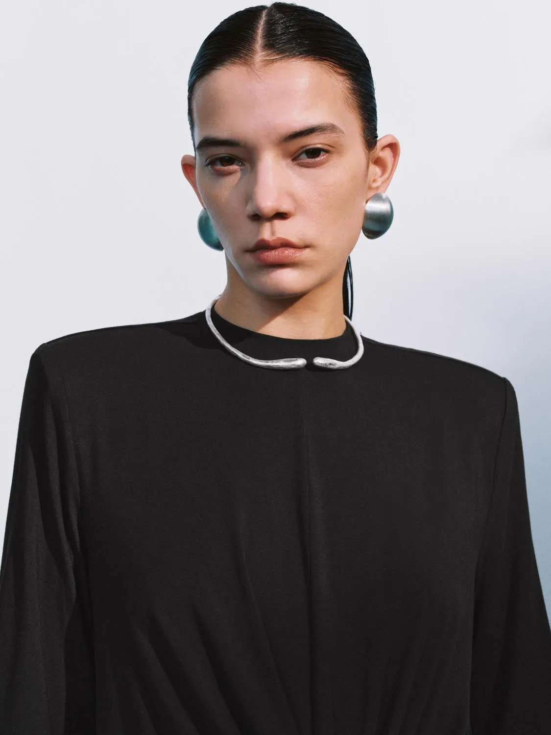 Waist Cut-Out T-Shirts sold by Urban Revivo product image thumbnail 3
