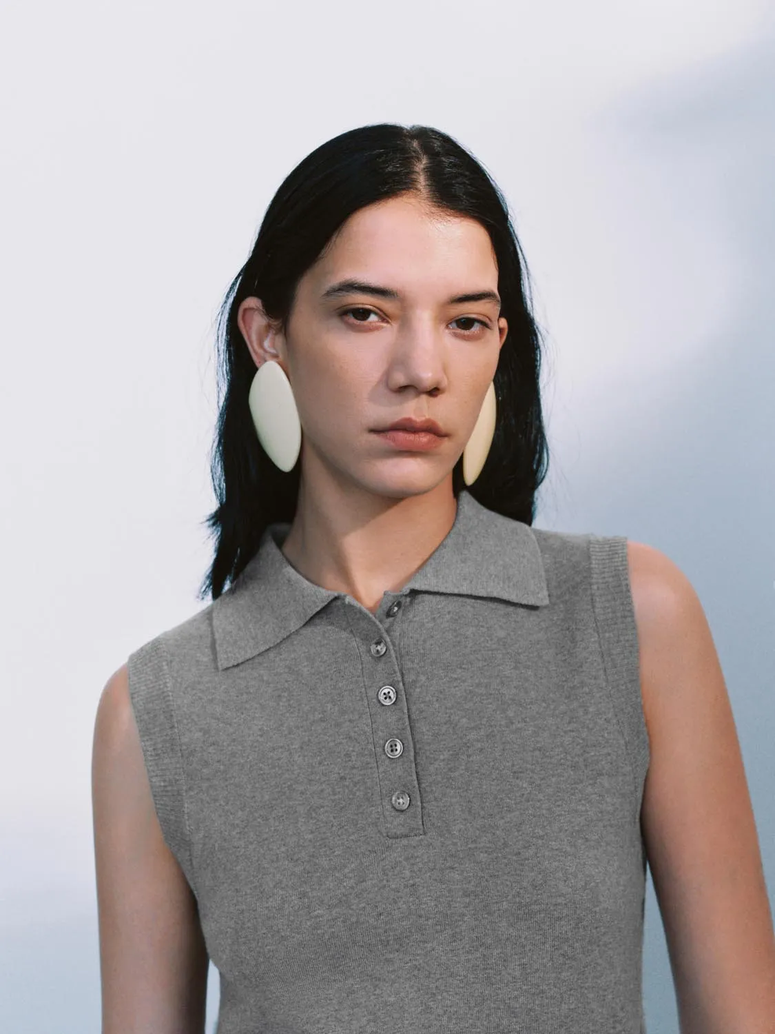 Knitted Vests sold by Urban Revivo product image thumbnail 3