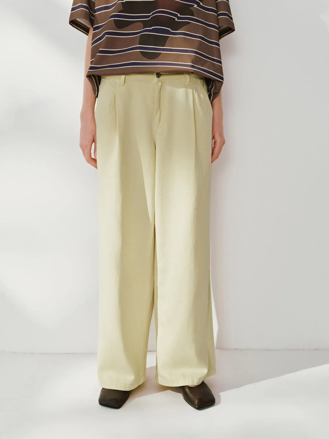 Denim Jeans sold by Urban Revivo product image thumbnail 2