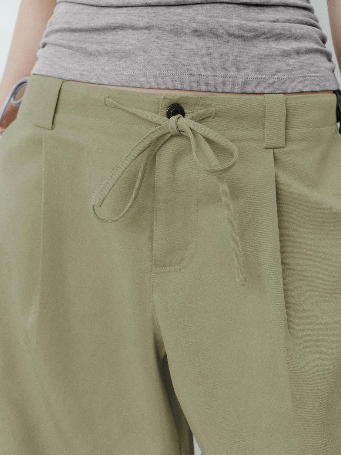 Curved-Leg Pants sold by Urban Revivo product image thumbnail 5