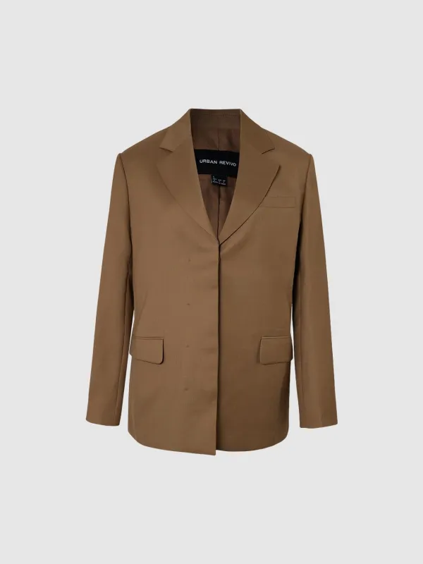 Blazers sold by Urban Revivo
