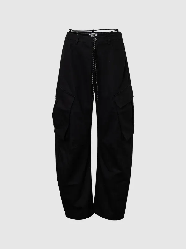 Trousers sold by Urban Revivo