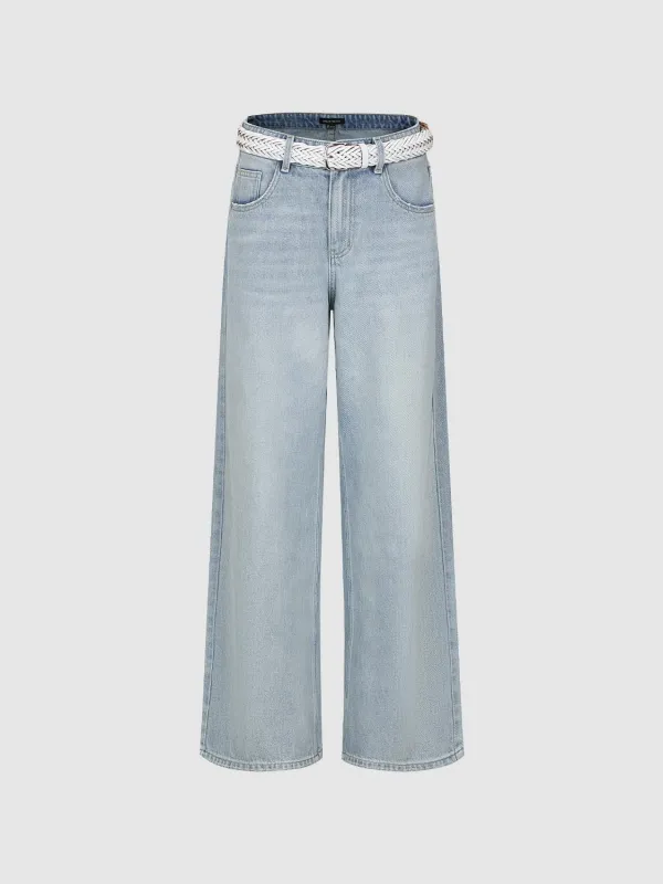 Denim Jeans sold by Urban Revivo