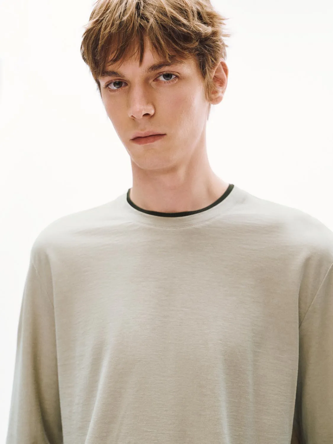 Long Sleeve T-Shirts sold by Urban Revivo product image thumbnail 3