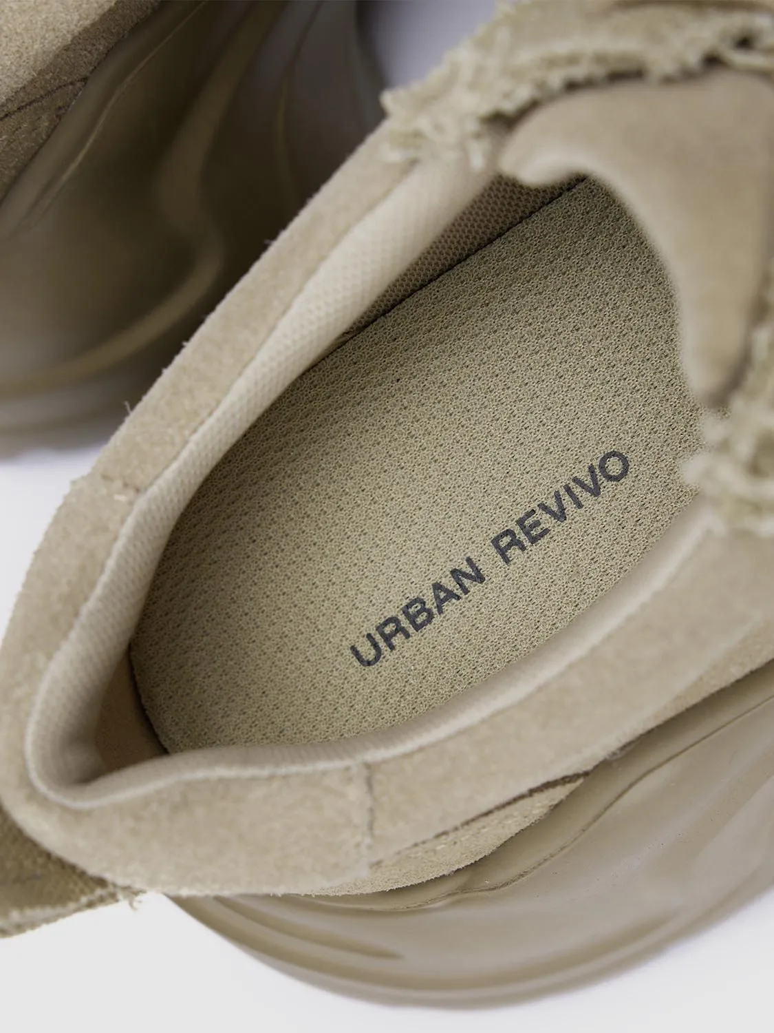 Pumps sold by Urban Revivo product image thumbnail 5