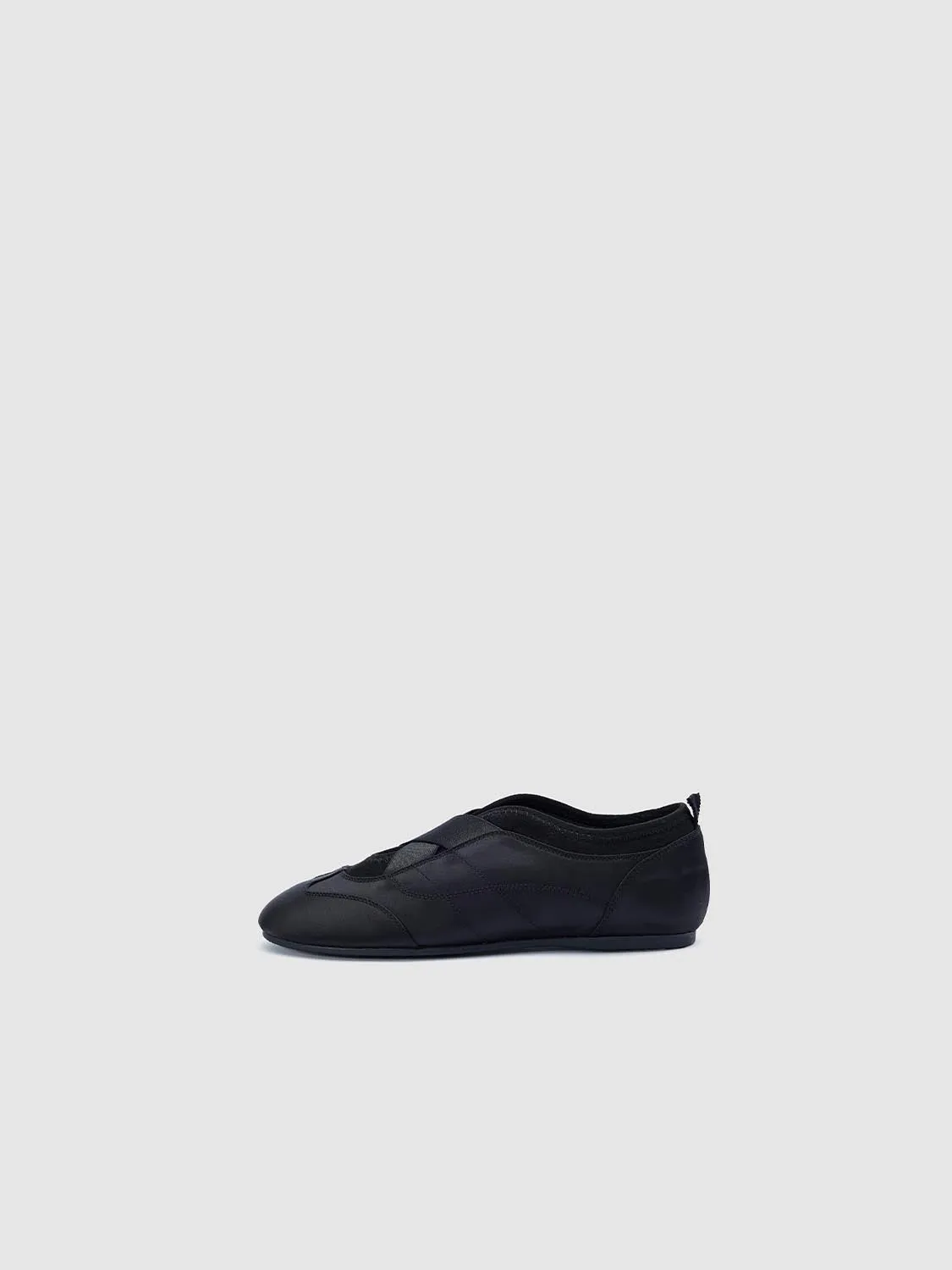 Pumps sold by Urban Revivo product image thumbnail 3