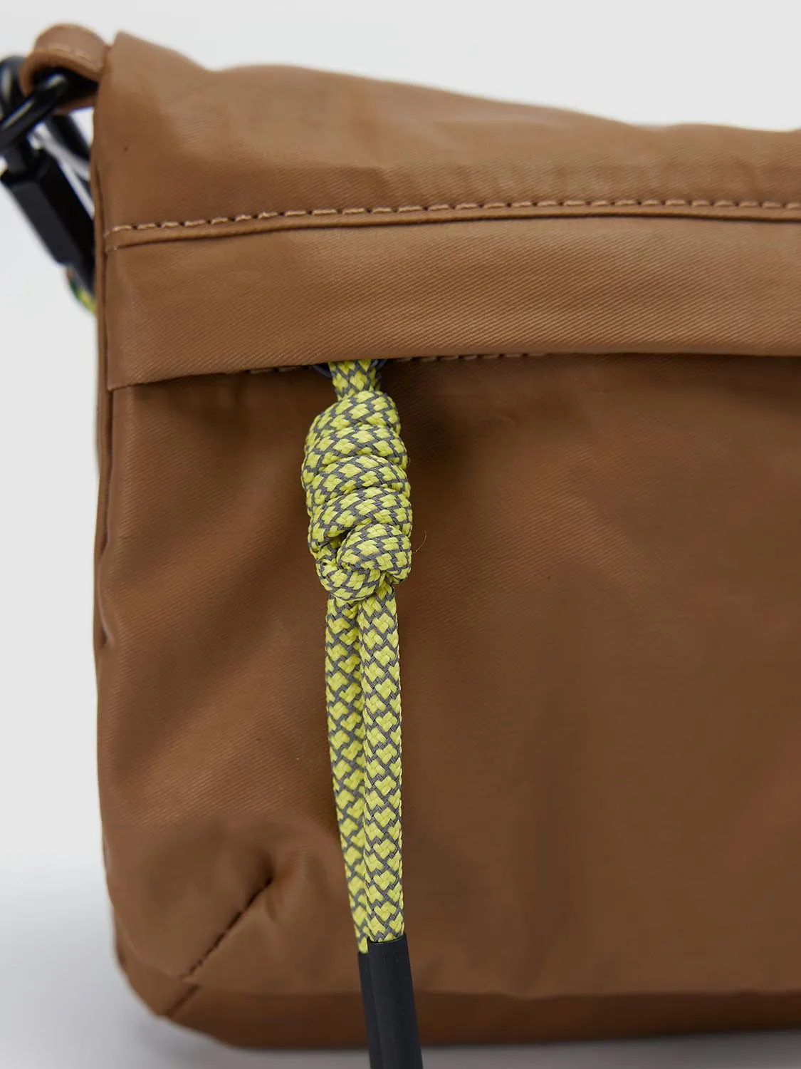 Crossbody Bags sold by Urban Revivo product image thumbnail 5