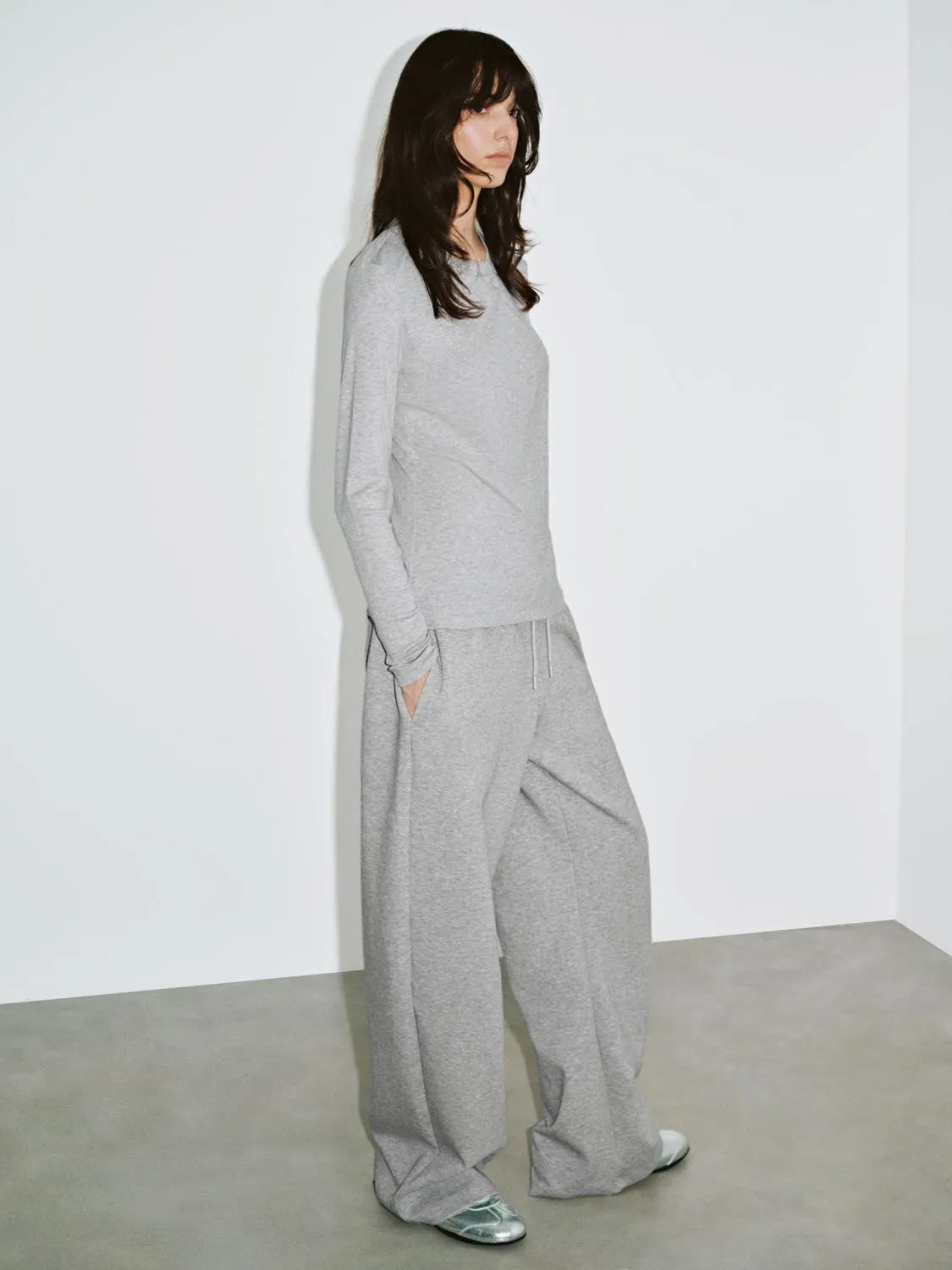 Long Sleeve T-Shirts sold by Urban Revivo product image thumbnail 5