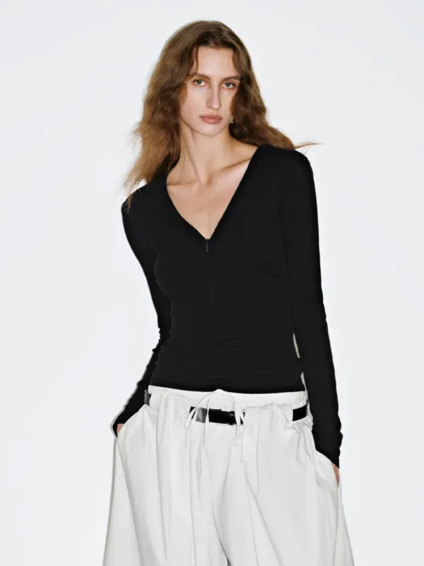 Long Sleeve T-Shirts sold by Urban Revivo