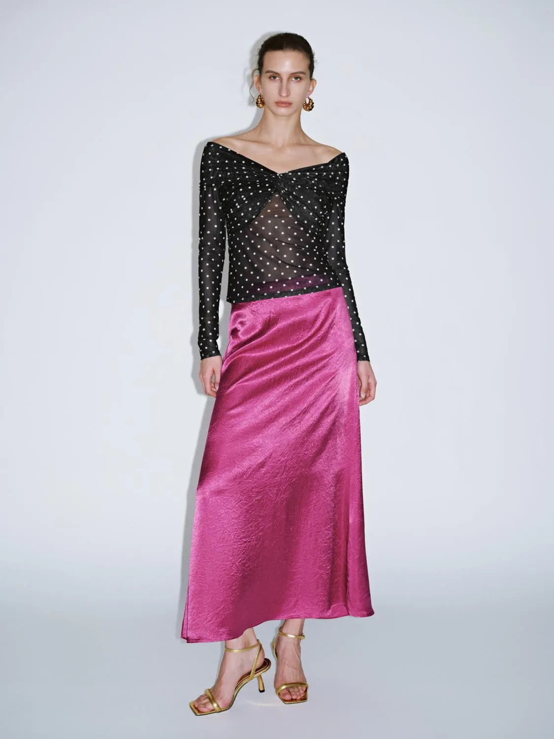 Polka Dot T-Shirts sold by Urban Revivo product image thumbnail 4