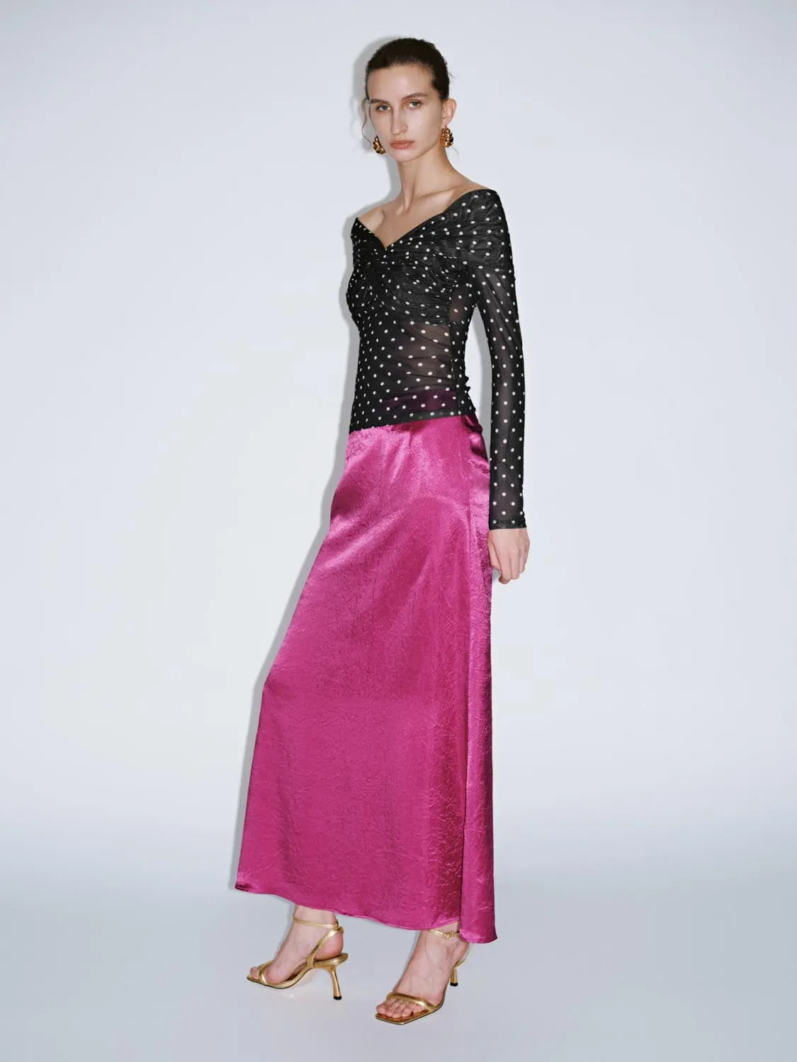 Polka Dot T-Shirts sold by Urban Revivo product image thumbnail 5