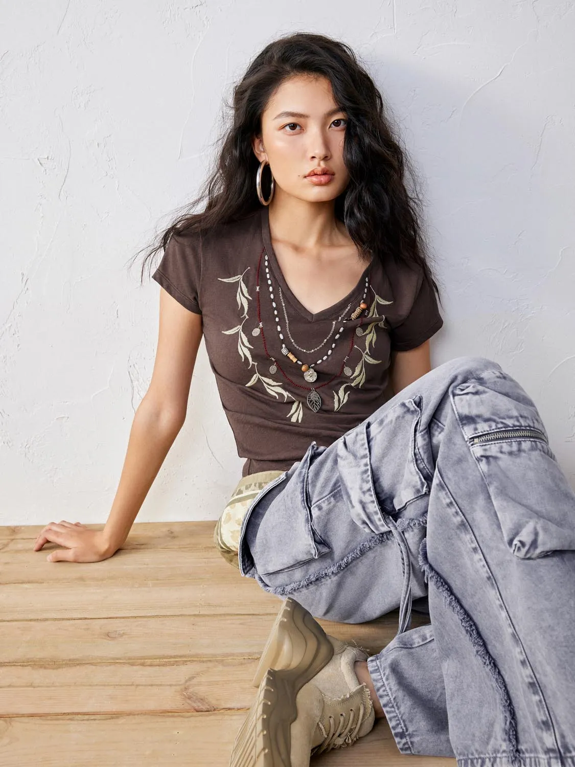Short Sleeve T-Shirts sold by Urban Revivo product image thumbnail 3