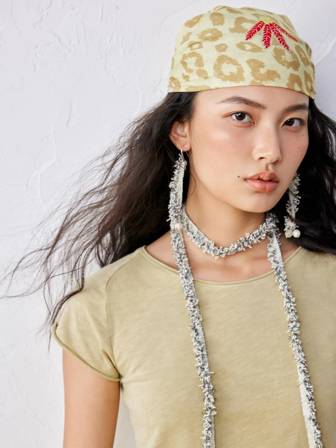 Short Sleeve T-Shirts sold by Urban Revivo product image thumbnail 3