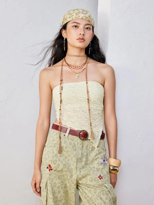 Textured Bandeau sold by Urban Revivo
