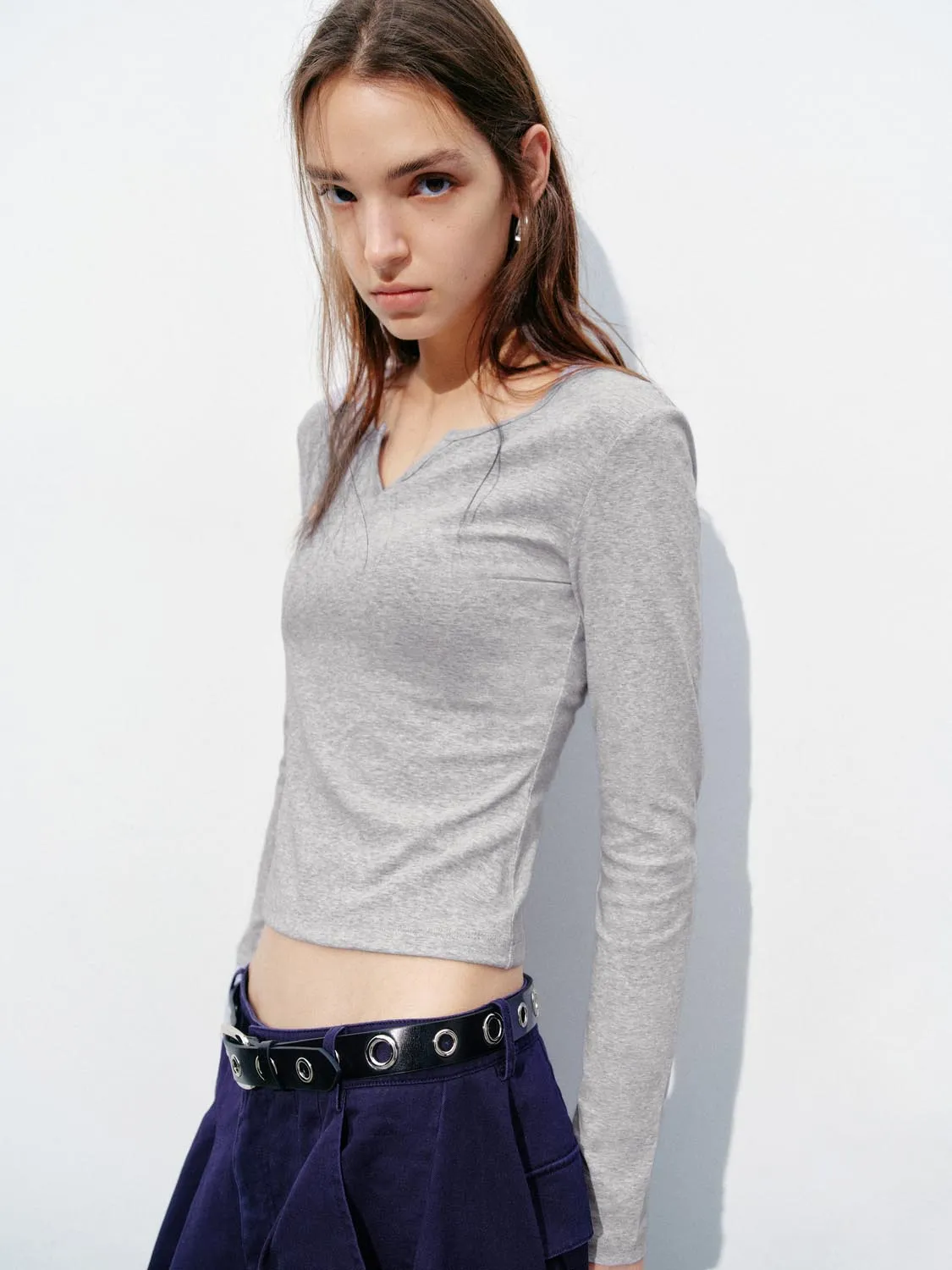 Long Sleeve T-Shirts sold by Urban Revivo product image thumbnail 2
