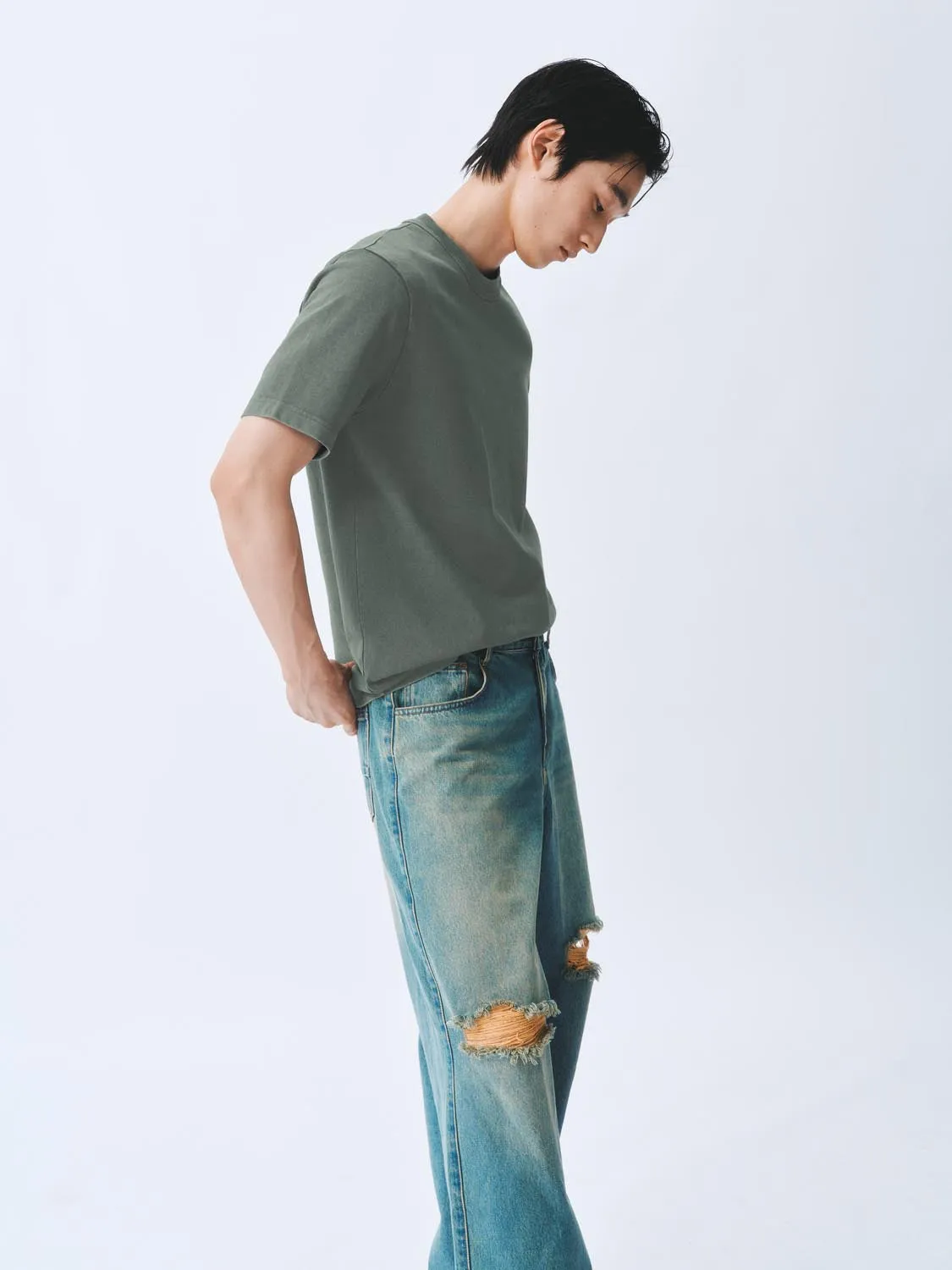 T-Shirts sold by Urban Revivo product image thumbnail 2