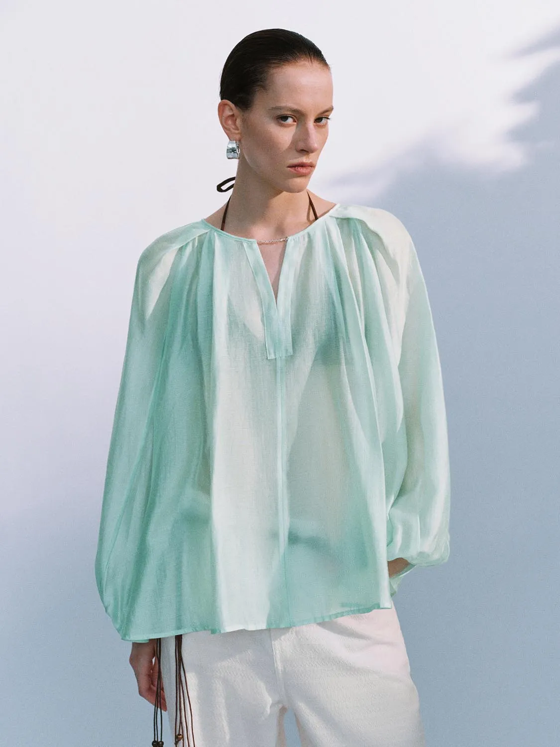 Overhead Shirts sold by Urban Revivo
