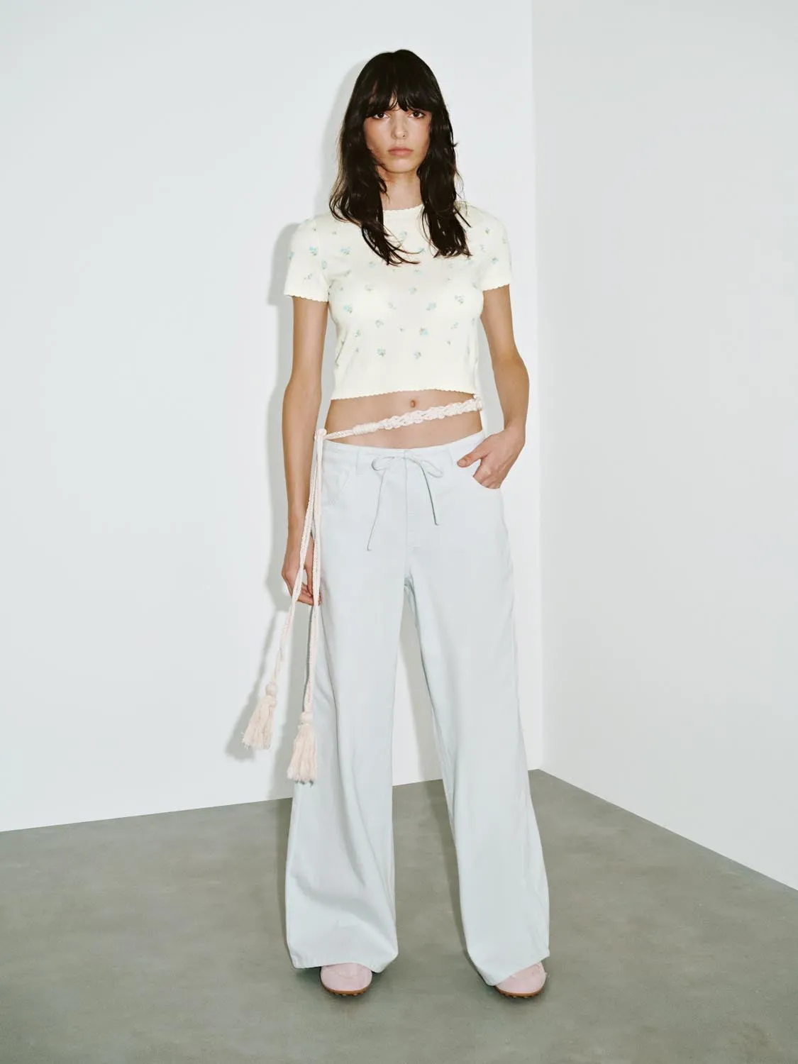 Knitted Cropped T-Shirts sold by Urban Revivo product image thumbnail 4