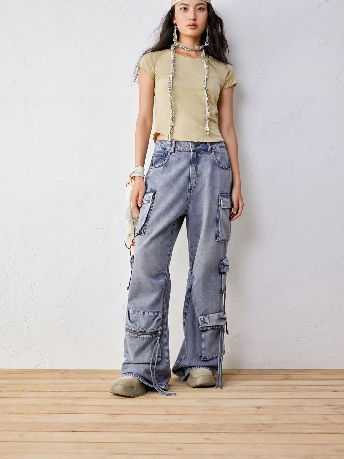 Flap Pocket Denim Jeans sold by Urban Revivo product image thumbnail 2