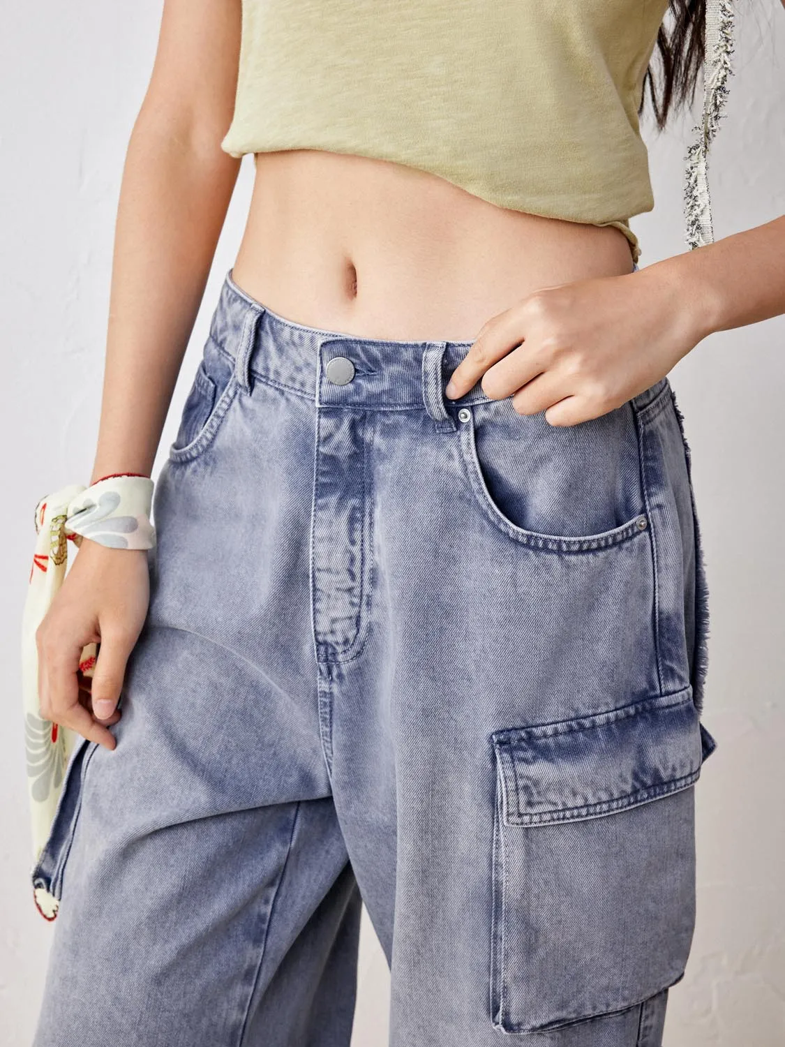 Flap Pocket Denim Jeans sold by Urban Revivo product image thumbnail 5