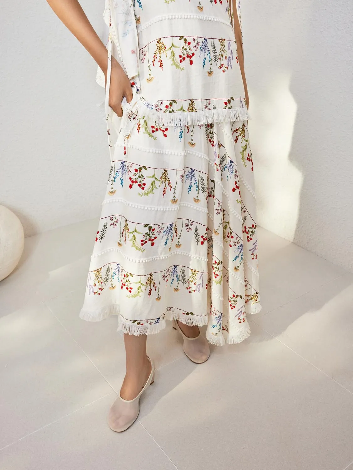 Floral A-Line Maxi Skirts sold by Urban Revivo product image thumbnail 2