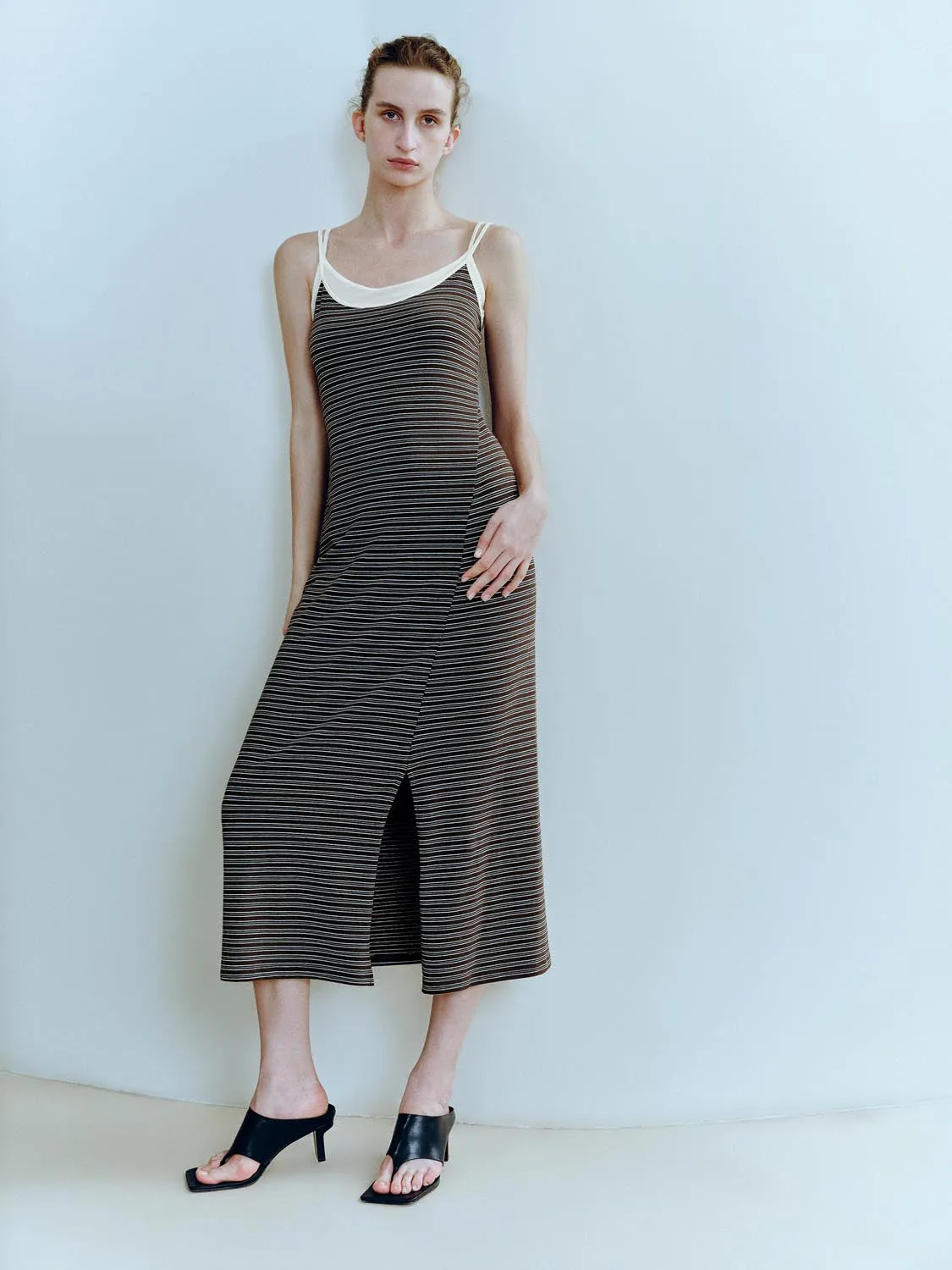 Cami Skinny-Fit Maxi Dresses sold by Urban Revivo product image thumbnail 5