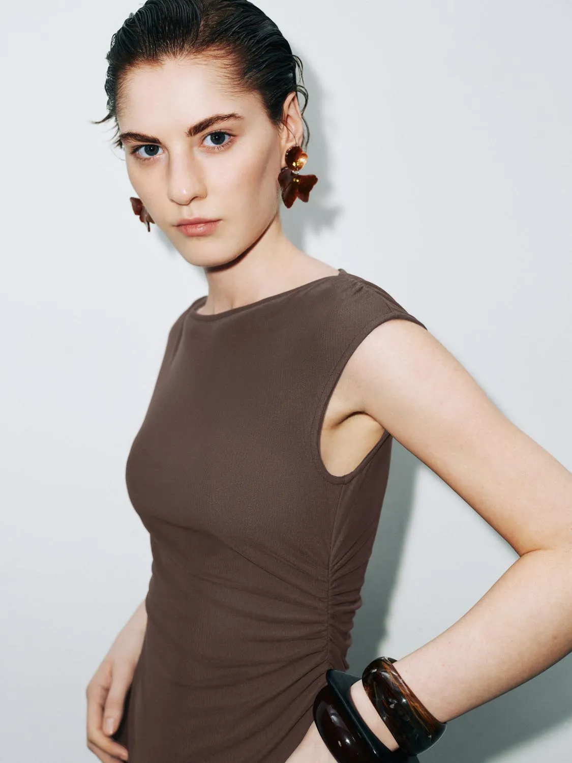 Sleeveless Irregular Hem Skater Maxi Dresses sold by Urban Revivo product image thumbnail 3