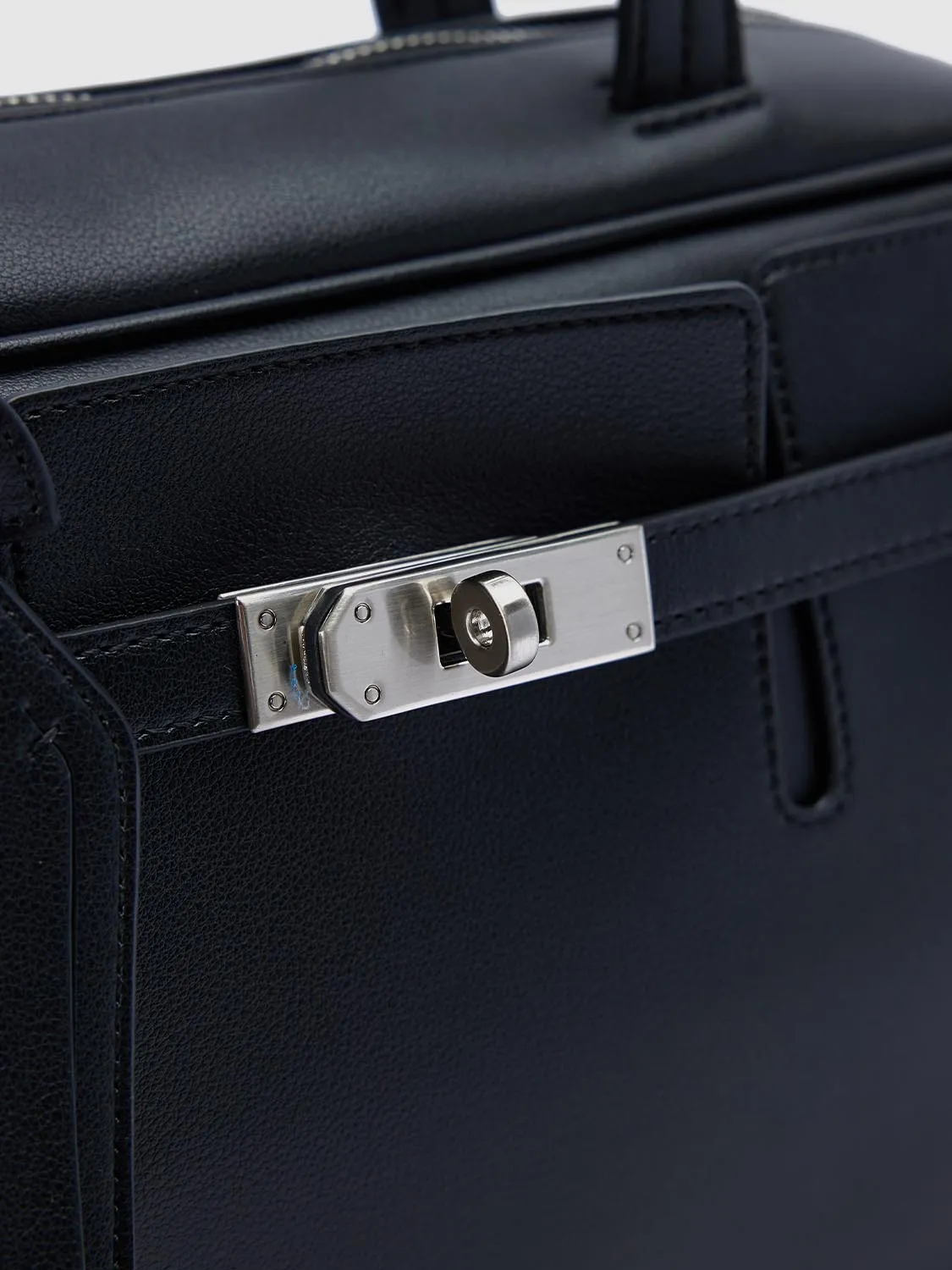 Shoulder Bags sold by Urban Revivo product image thumbnail 5