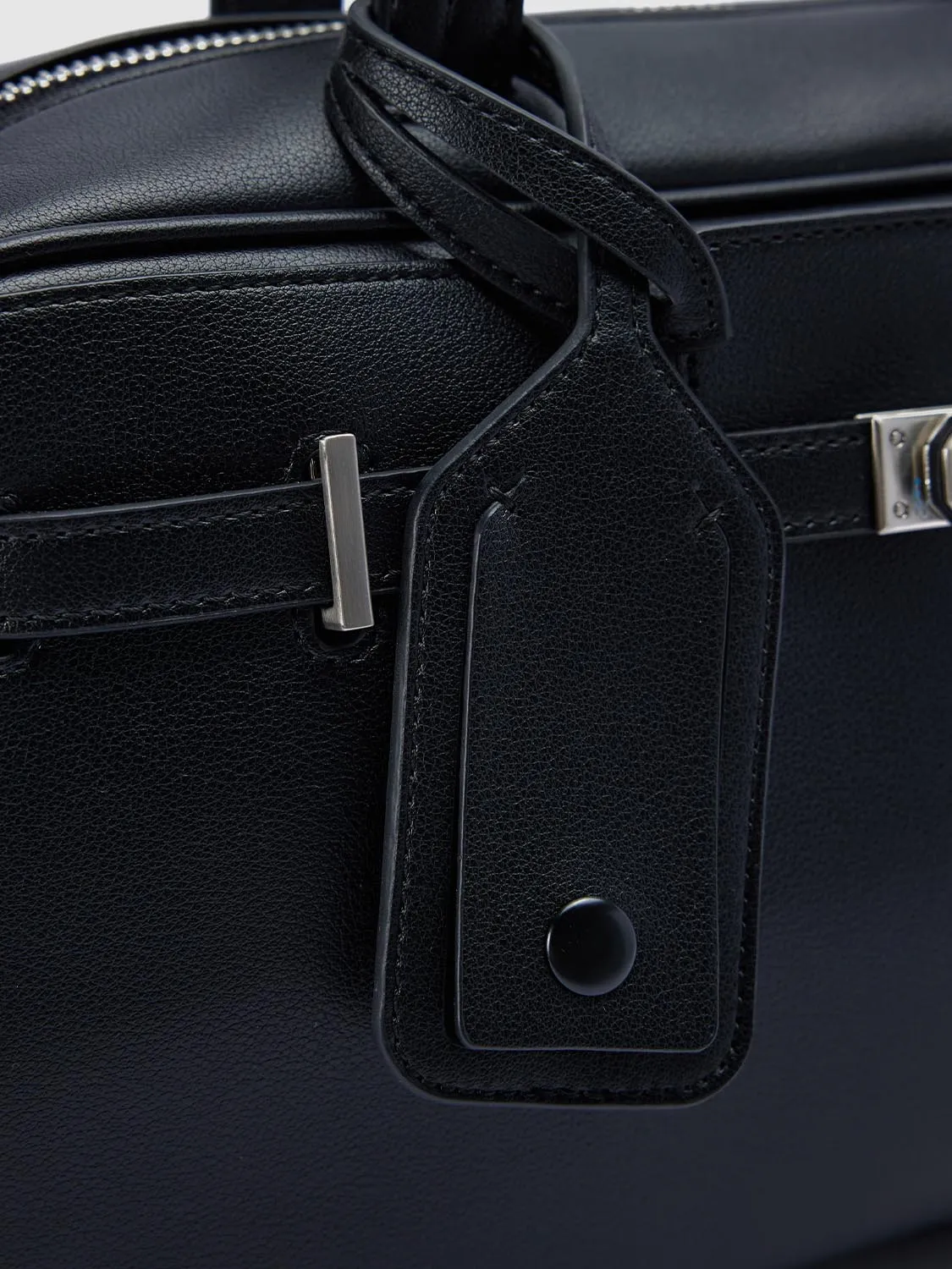 Shoulder Bags sold by Urban Revivo product image thumbnail 4