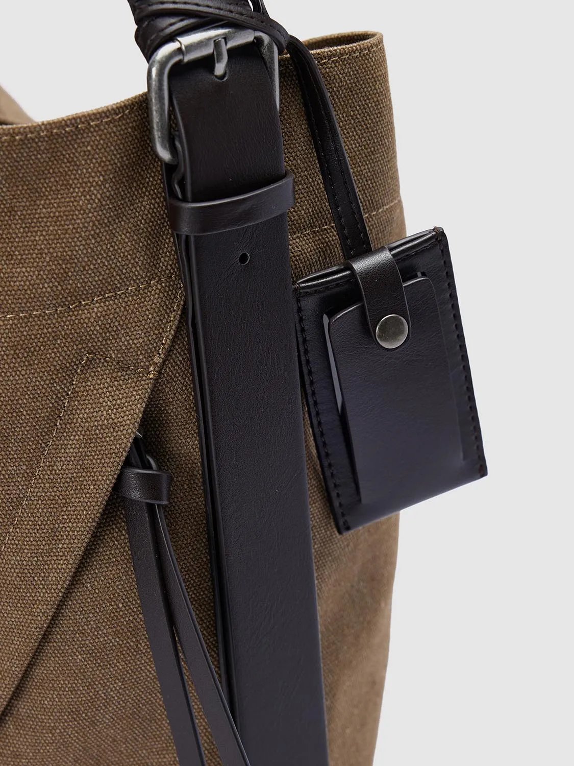 Shoulder Bags sold by Urban Revivo product image thumbnail 5
