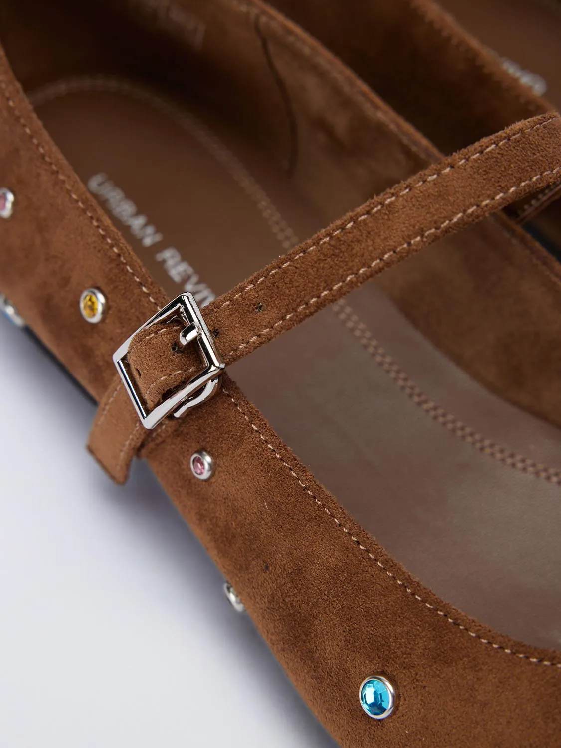 Pumps sold by Urban Revivo product image thumbnail 5