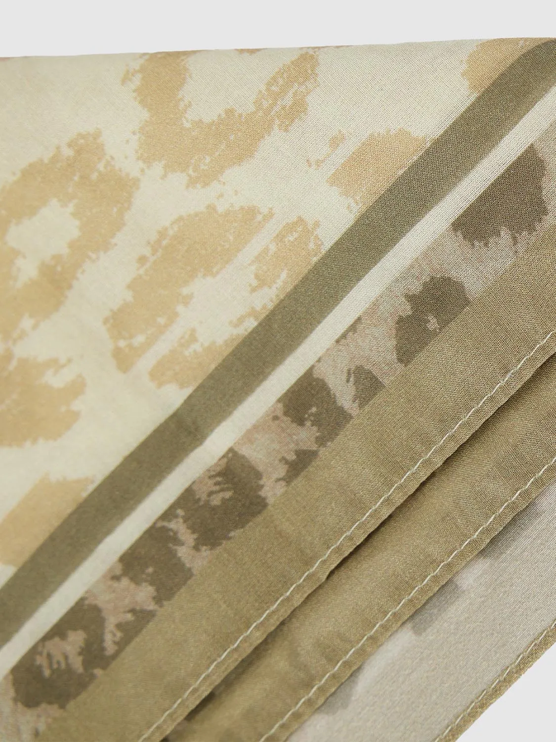 Scarves sold by Urban Revivo product image thumbnail 5