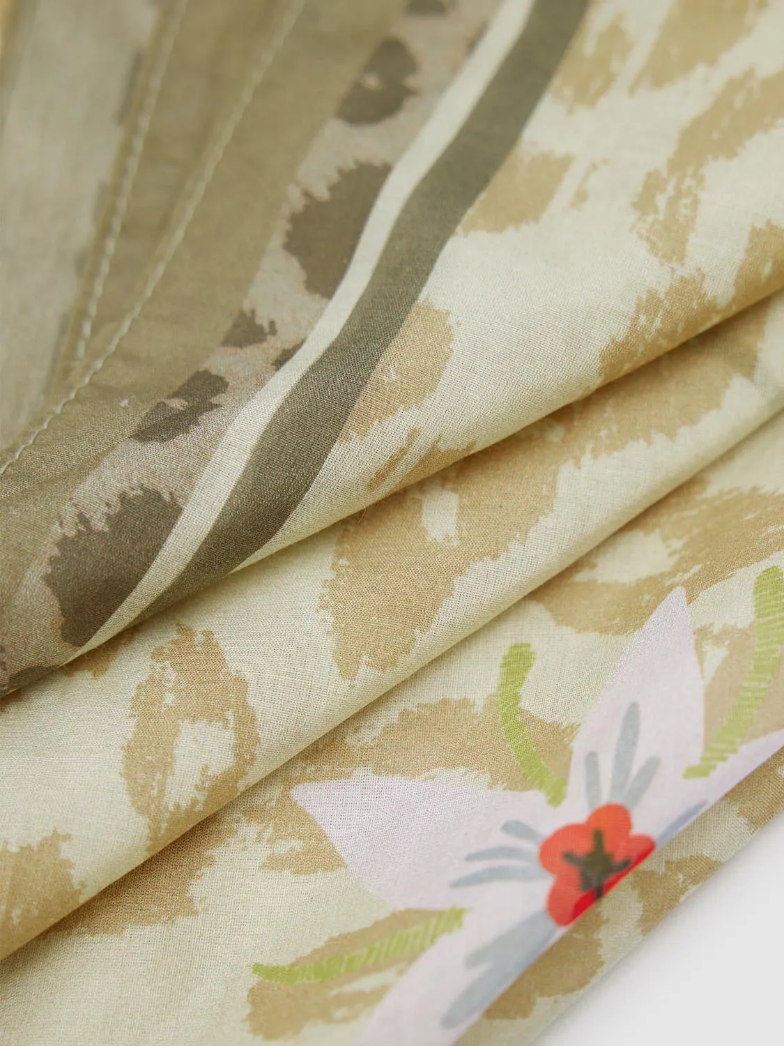 Scarves sold by Urban Revivo product image thumbnail 4