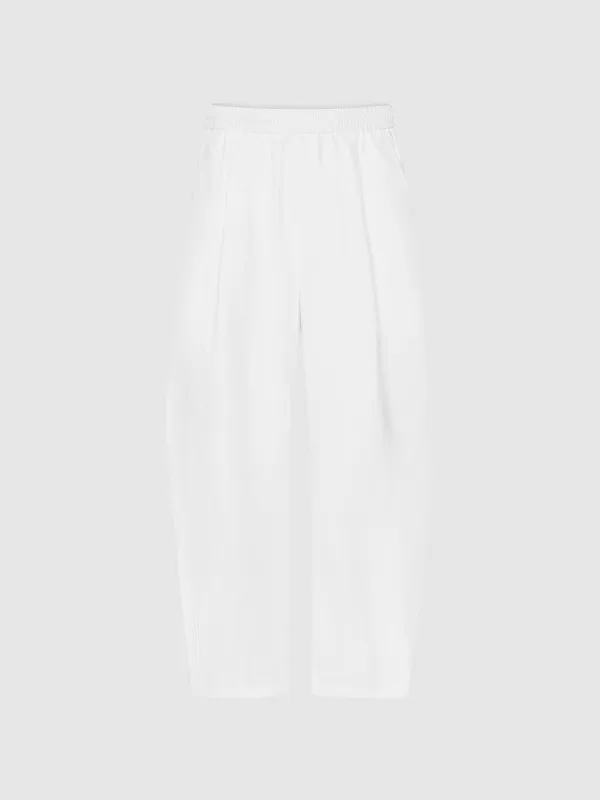 Trousers sold by Urban Revivo