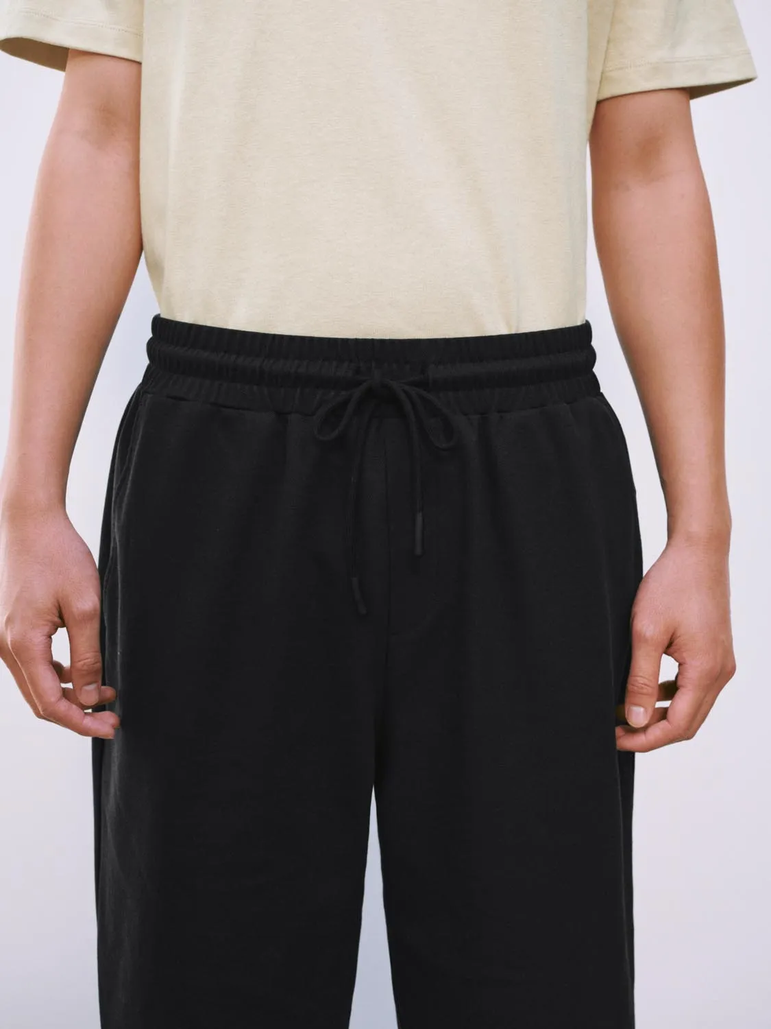 Shorts sold by Urban Revivo product image thumbnail 5